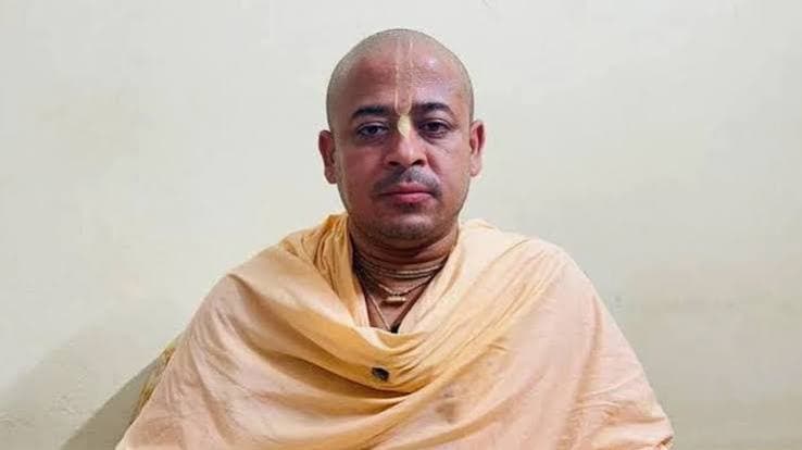 দুই মামলায় জামিন পেলেন চিন্ময় কৃষ্ণ