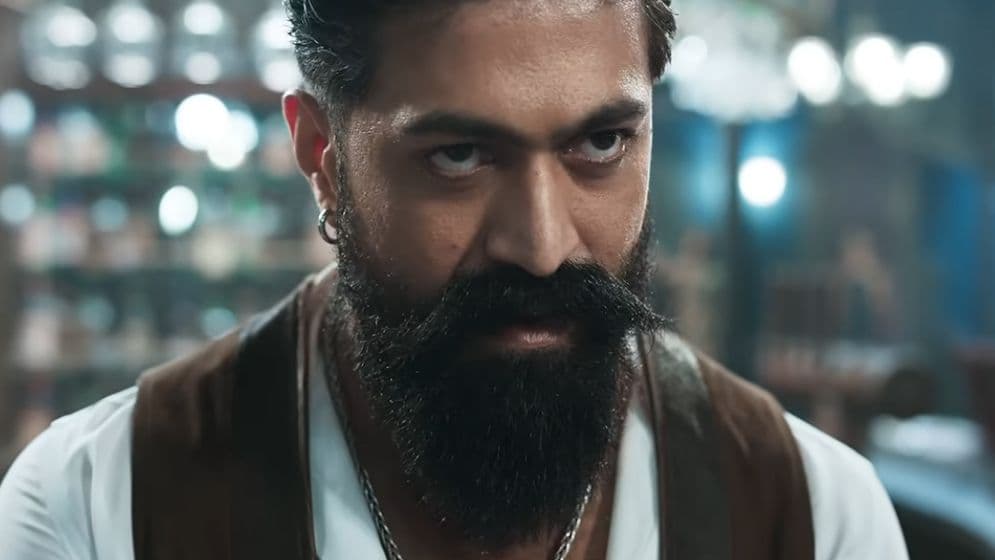 সেন্সর ছাড়পত্র পেল বিতর্কিত ‘টক্সিক’